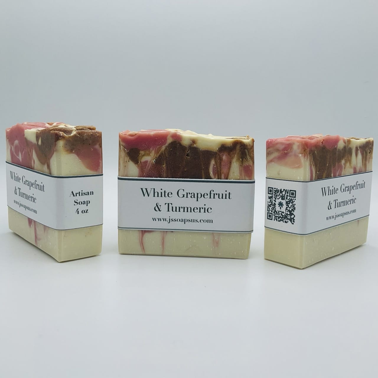 Locally-sourced Handmade Soap (White Grapefruit & Turmeric)